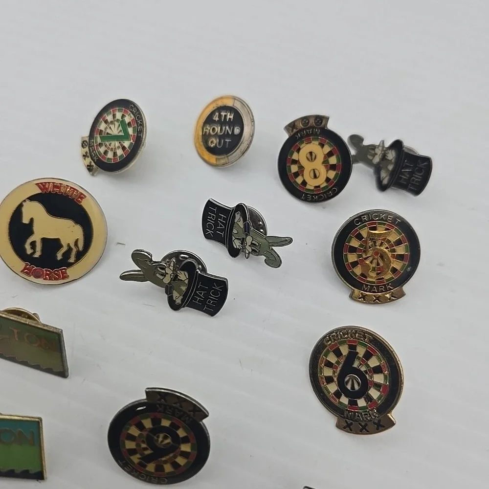 Vintage Crickhat Dart Throwing Lapel Hat Pin Lot Of 15‎